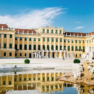 Grand Tour of Europe 30 Days 29 Nights